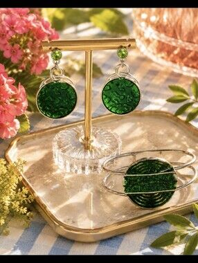 Green  Sparkely Disc Silver Cuff Bracelet And Earring Set